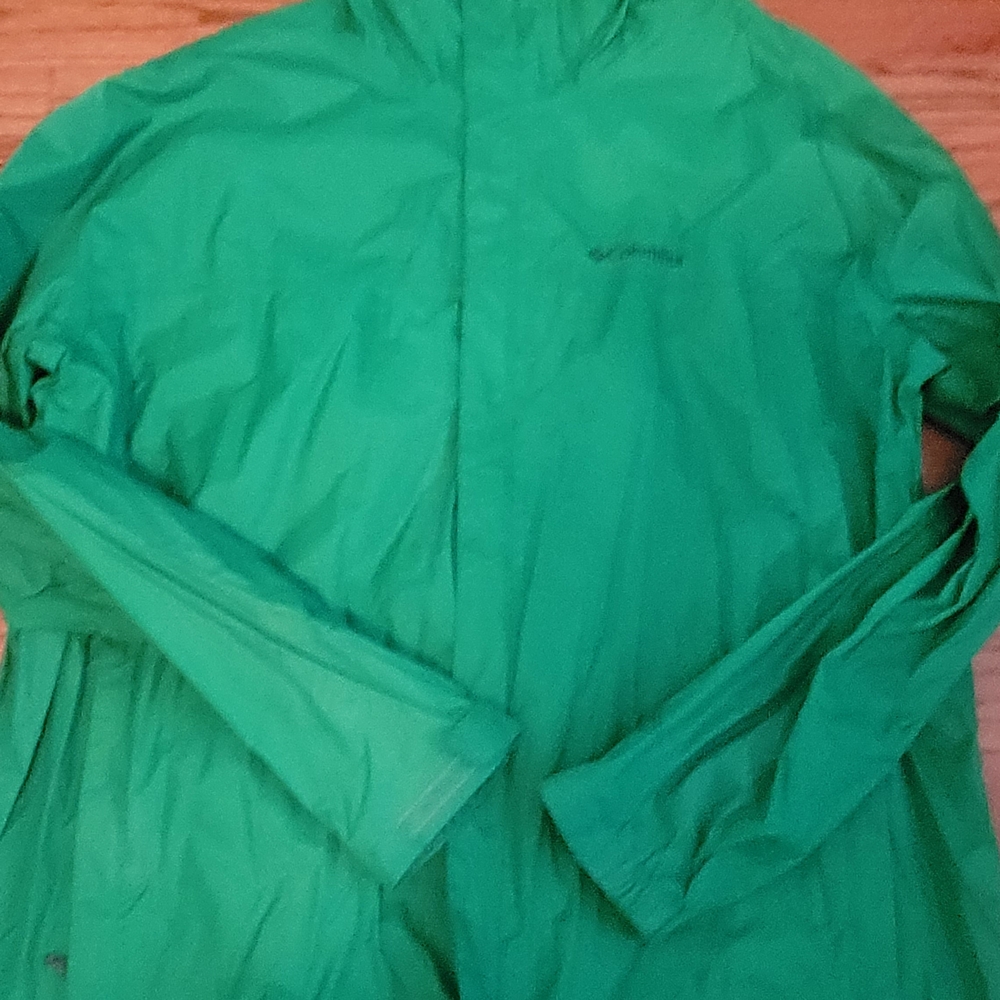 Columbia Black and Green Outdoor Jacket